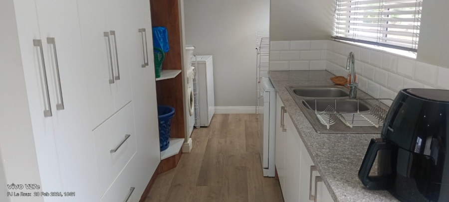 5 Bedroom Property for Sale in Monte Christo Western Cape